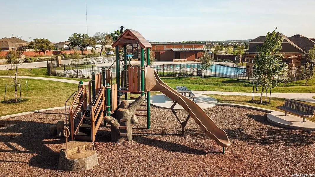 Community amenities in Davis Ranch 60', San Antonio (Image 6).