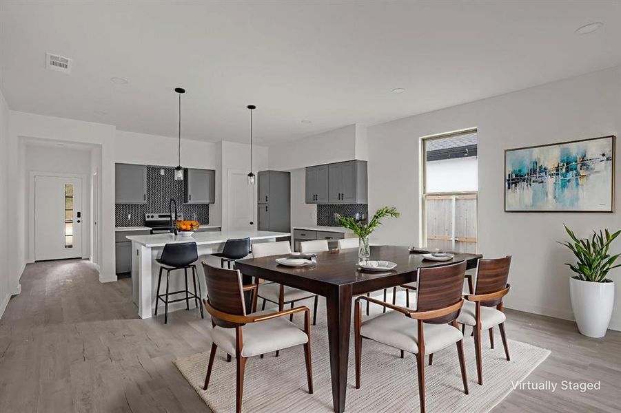 Furnished interior view inside a new home in , Terrell (Image 4).