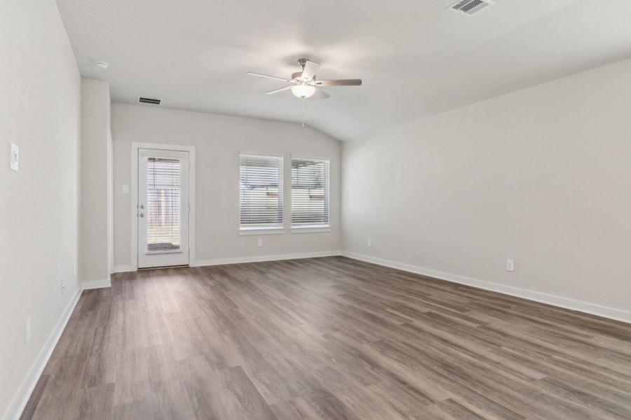 Photo is not of the actual home but is an inspirational photo of builder’s model home and may depict options, furnishings, and/or decorator features that are not included.