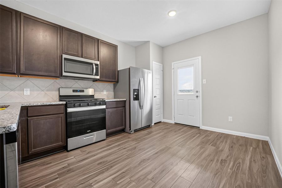Furnished interior view inside a new home in Charleston Heights, Rosharon (Image 6).