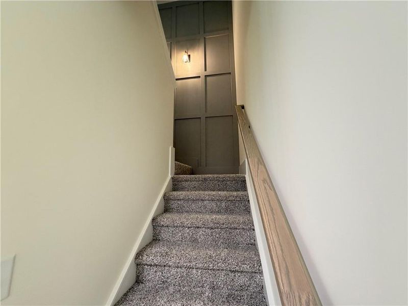 Spacious, unfurnished interior of a new home in , Jefferson (Image 32).
