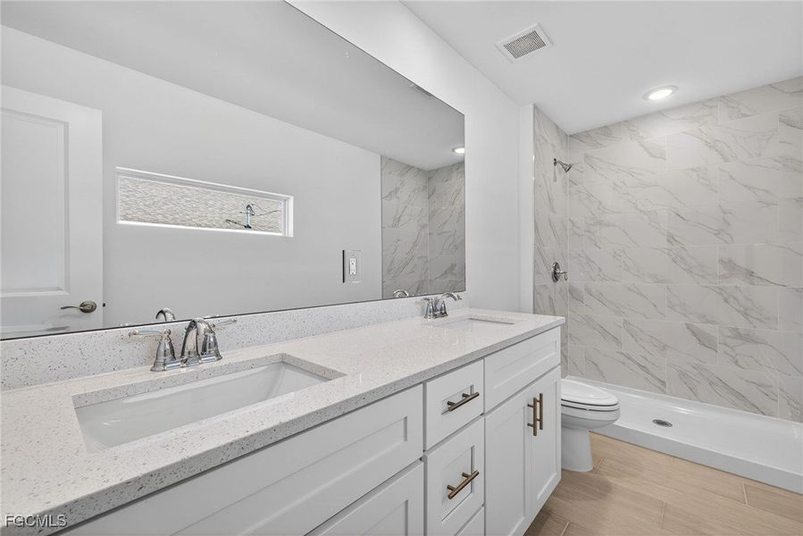 Furnished interior view inside a new home in Cape Coral, Cape Coral (Image 7). Furnished interior view inside a new home in Cape Coral, Cape Coral (Image 7).