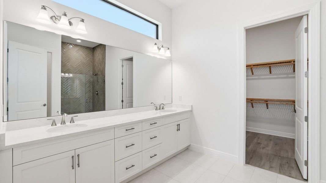 Owner's Bath