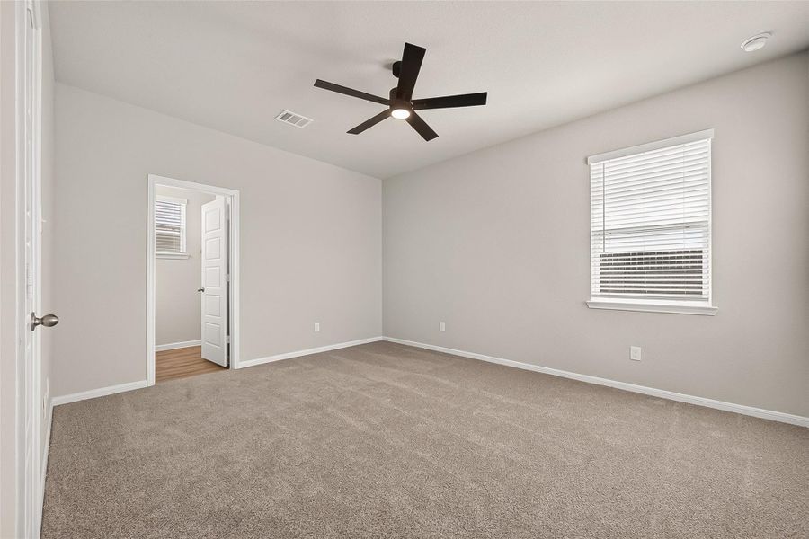 Spacious, unfurnished interior of a new home in La Segarra, Brookshire (Image 33). Spacious, unfurnished interior of a new home in La Segarra, Brookshire (Image 33).