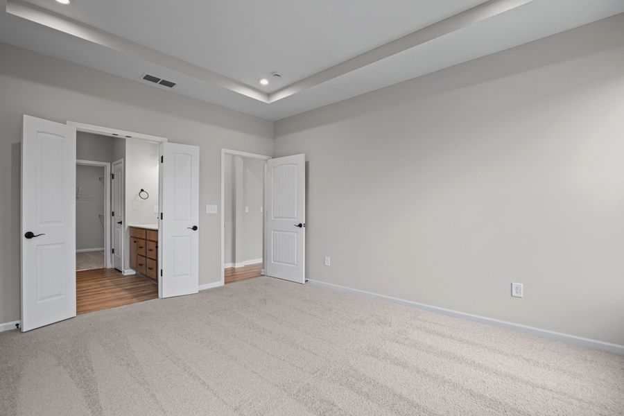 Representative unfurnished interior of a home built from the Edenton by Fischer Homes in Easton Park, Dallas (Image 25).