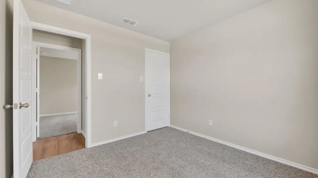 Spacious, unfurnished interior of a new home in Blackbird Estates, Mineral Wells (Image 21). Spacious, unfurnished interior of a new home in Blackbird Estates, Mineral Wells (Image 21).