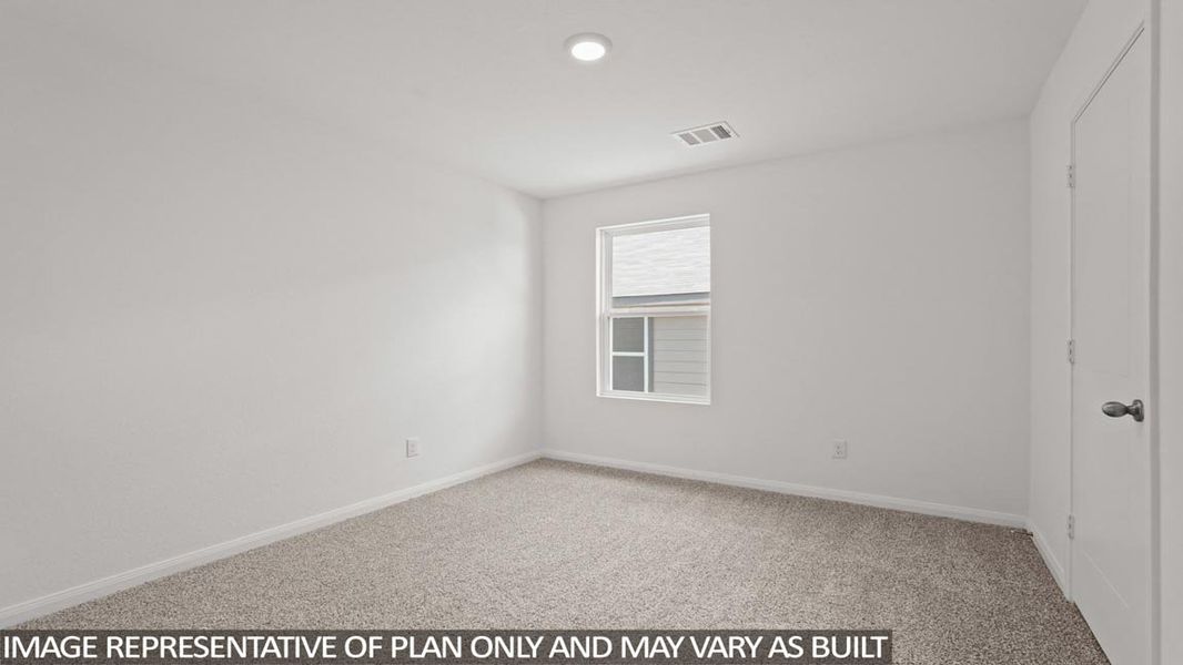Spacious, unfurnished interior of a new home in McCrorey Trails, Conroe (Image 10).