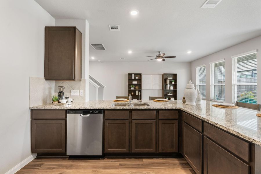 Furnished interior view inside a new home in Madison Bend, Conroe (Image 8). Furnished interior view inside a new home in Madison Bend, Conroe (Image 8).