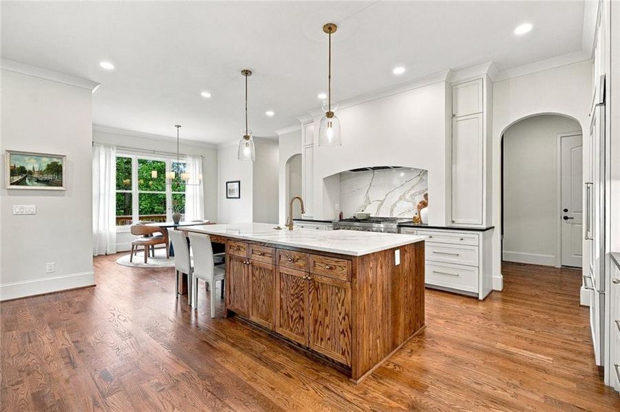 Furnished interior view inside a new home in , Smyrna (Image 74).