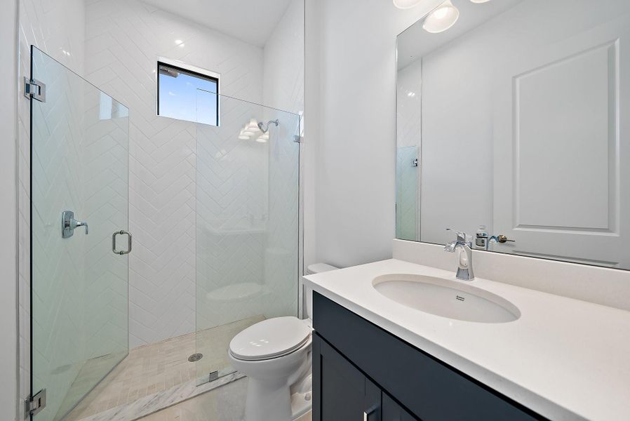 Furnished interior view inside a new home in , Palm Beach Gardens (Image 9).