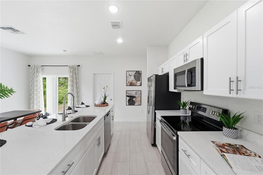 Furnished interior view inside a new home in , Orlando (Image 18).