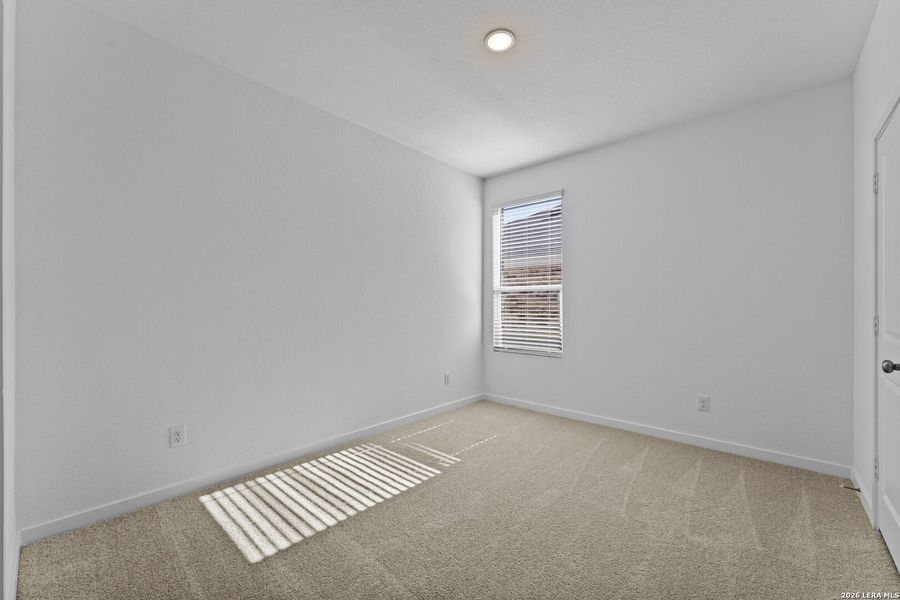 Spacious, unfurnished interior of a new home in Grace Valley, Cibolo (Image 12).