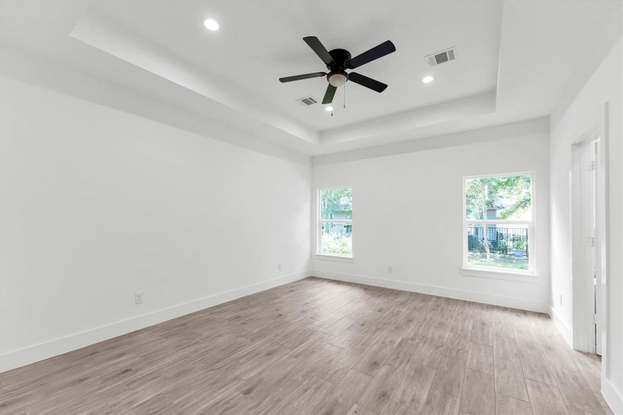 Spacious, unfurnished interior of a new home in , Montgomery (Image 39). Spacious, unfurnished interior of a new home in , Montgomery (Image 39).