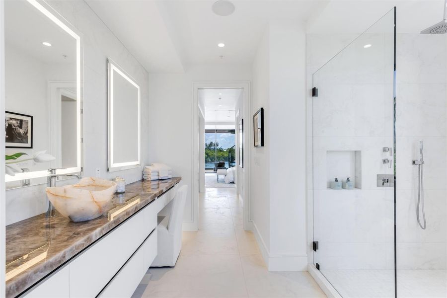 PRIMARY BATH