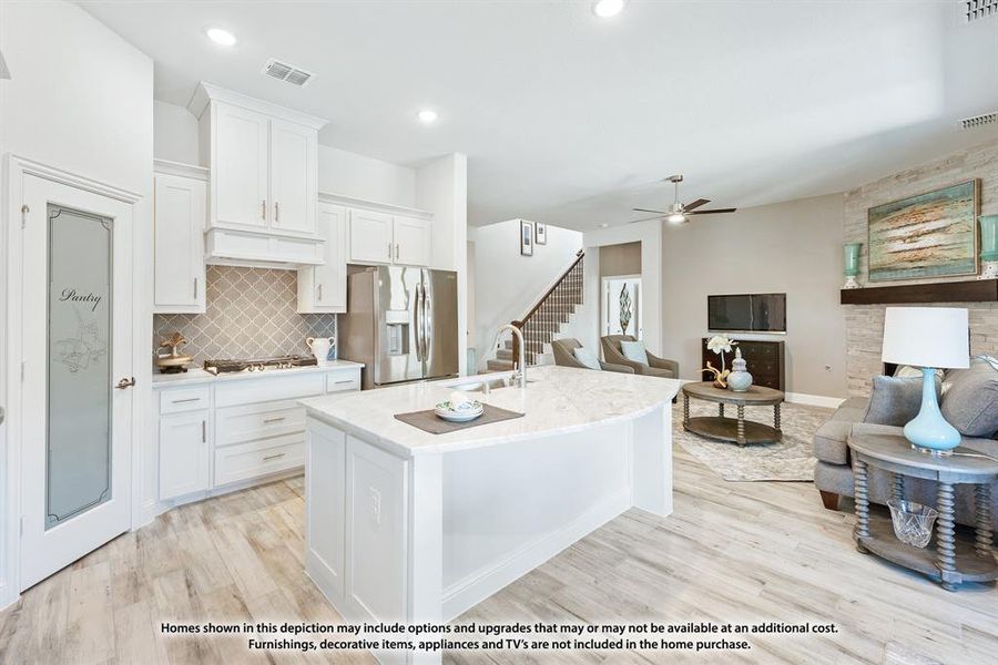 Furnished interior view inside a new home in North Grove, Waxahachie (Image 27).
