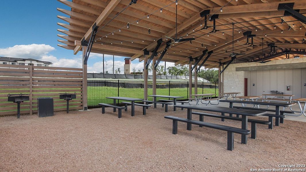 Community amenities in Applewood, San Antonio (Image 41).