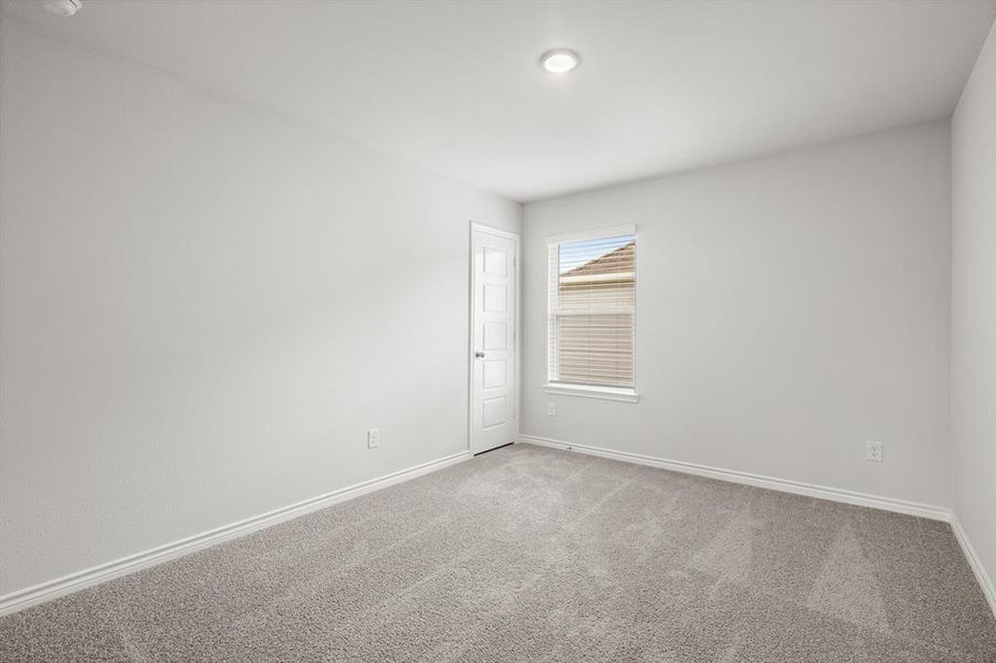 Spacious, unfurnished interior of a new home in Retreat at Fossil Creek, Fort Worth (Image 13). Spacious, unfurnished interior of a new home in Retreat at Fossil Creek, Fort Worth (Image 13).