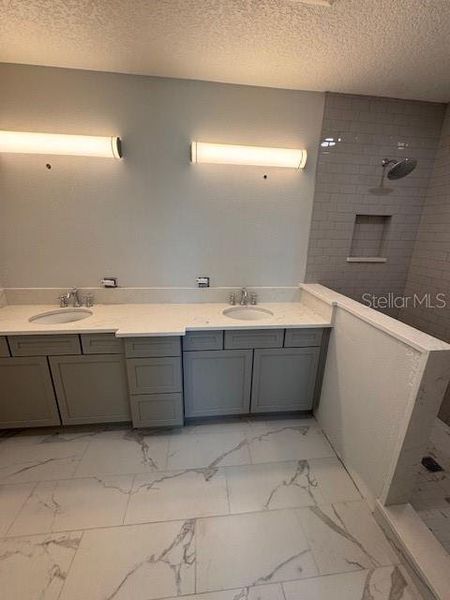 Image 12 of a home in .