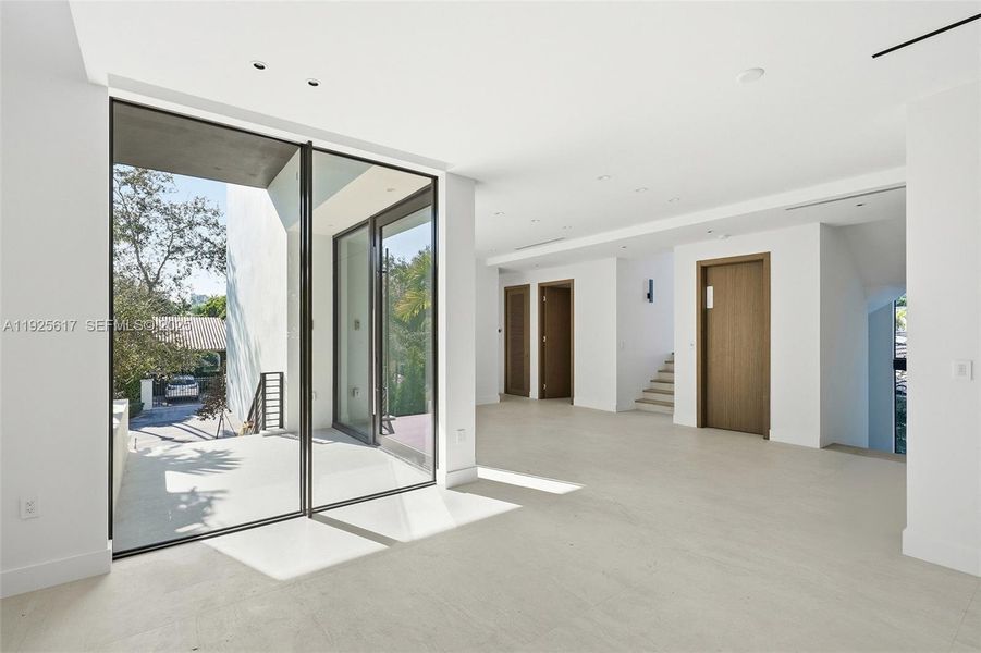 Image 21 of a home in . Image 21 of a home in .