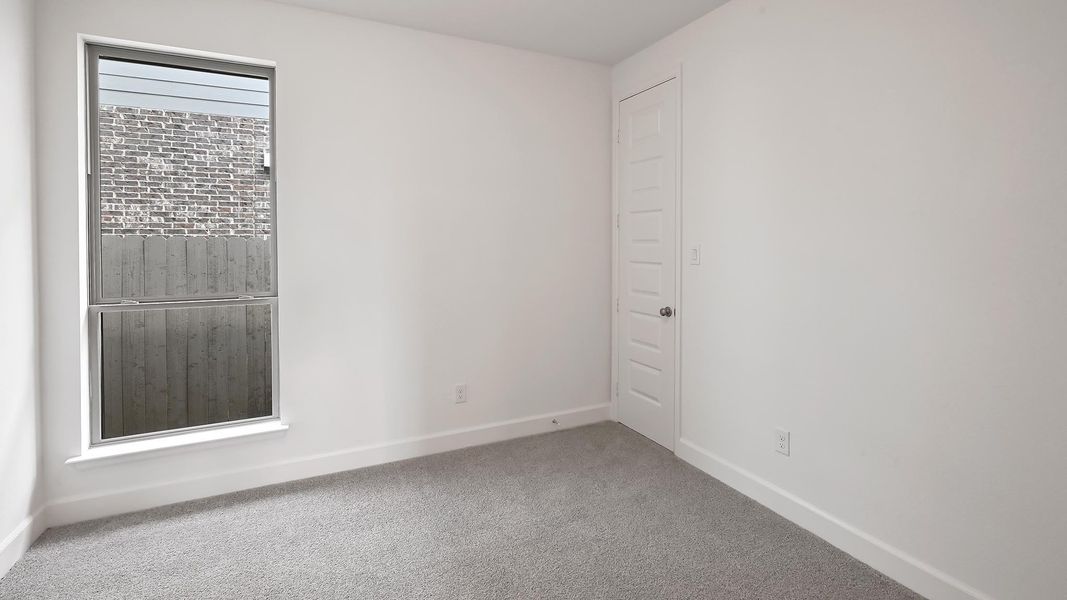 Spacious, unfurnished interior of a new home in Flora 50', Hutto (Image 18).