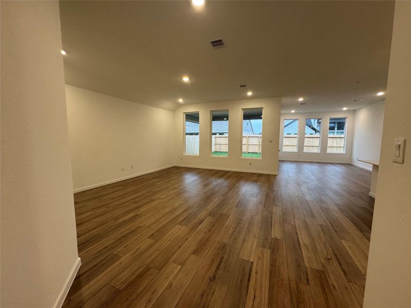 REPRESENTATIVE PHOTO  NOT ACTUAL HOME*