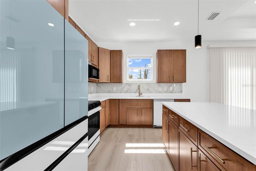 Furnished interior view inside a new home in , Placida (Image 16).