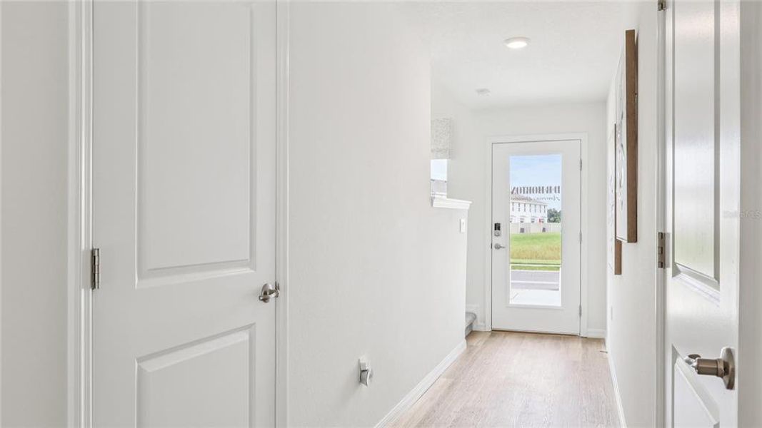 Spacious, unfurnished interior of a new home in The Towns at Laurel Commons, Ocala (Image 18).