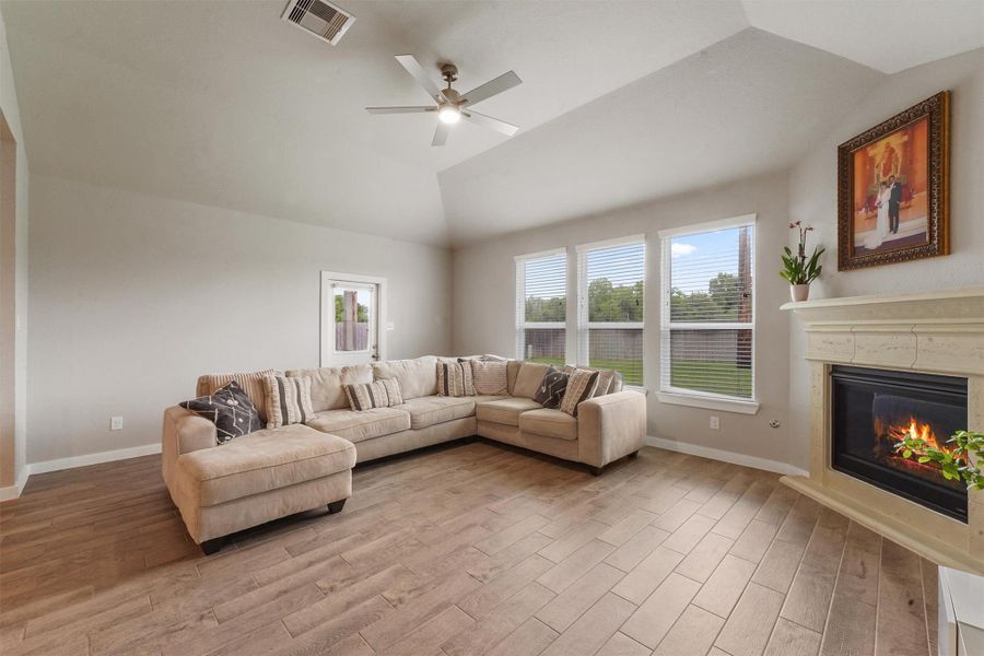 Image 22 of a home in Winfield Lakes. Image 22 of a home in Winfield Lakes.