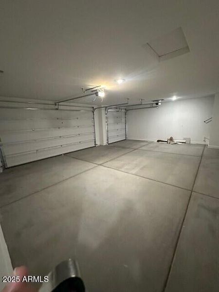 3 car garage 357 onyx