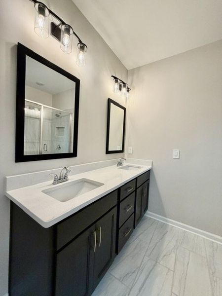 Furnished interior view inside a new home in Oakview, Pine Mountain (Image 6).