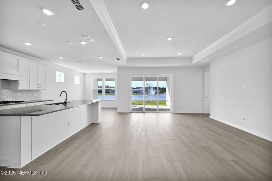 Spacious, unfurnished interior of a new home in Del Webb Saint Johns, St. Johns (Image 14).