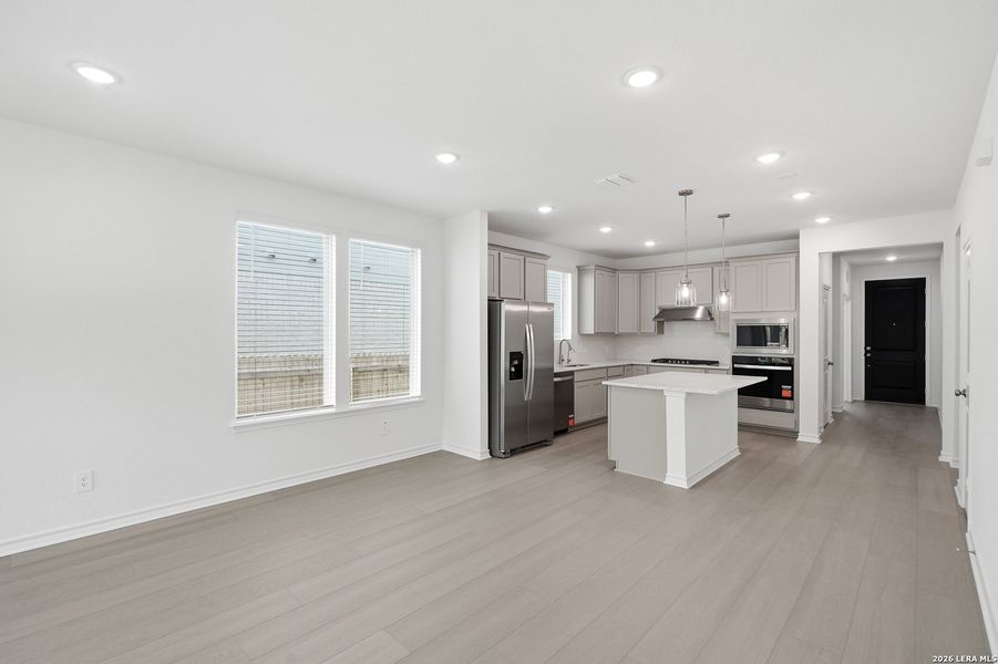 Spacious, unfurnished interior of a new home in Bison Ridge, San Antonio (Image 39). Spacious, unfurnished interior of a new home in Bison Ridge, San Antonio (Image 39).