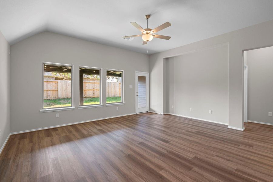 Spacious, unfurnished interior of a new home in , Spring (Image 21). Spacious, unfurnished interior of a new home in , Spring (Image 21).