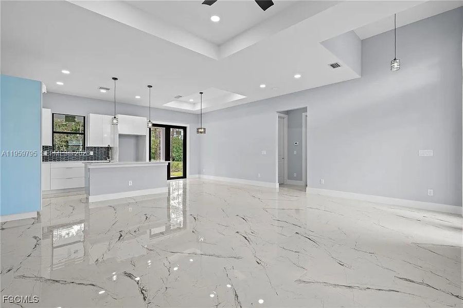 Spacious, unfurnished interior of a new home in , Lehigh Acres (Image 25).