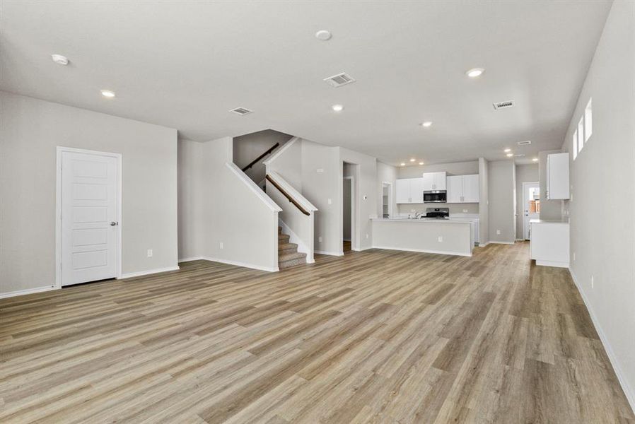 Spacious, unfurnished interior of a new home in , Fort Worth (Image 21).