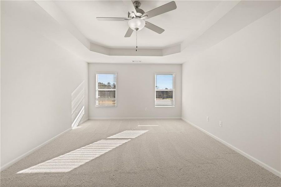 Spacious, unfurnished interior of a new home in Lake Carlton, Loganville (Image 17).