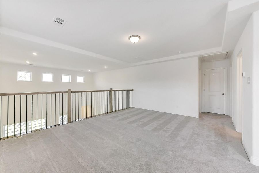 Spacious, unfurnished interior of a new home in Evergreen 40', Conroe (Image 21). Spacious, unfurnished interior of a new home in Evergreen 40', Conroe (Image 21).