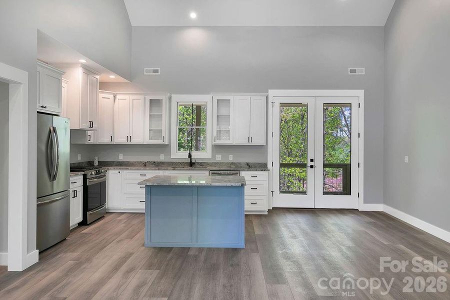 Granite Counters and Stainless Appliances