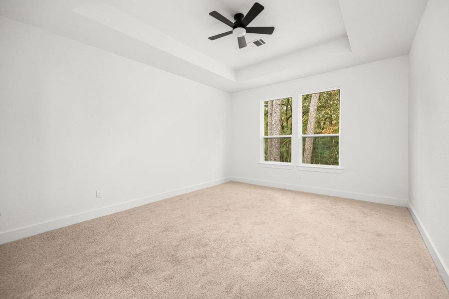 Spacious, unfurnished interior of a new home in , Conroe (Image 28). Spacious, unfurnished interior of a new home in , Conroe (Image 28).