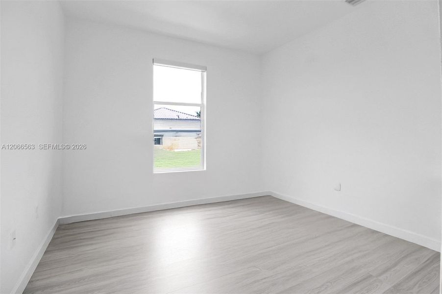 Spacious, unfurnished interior of a new home in , Homestead (Image 21).