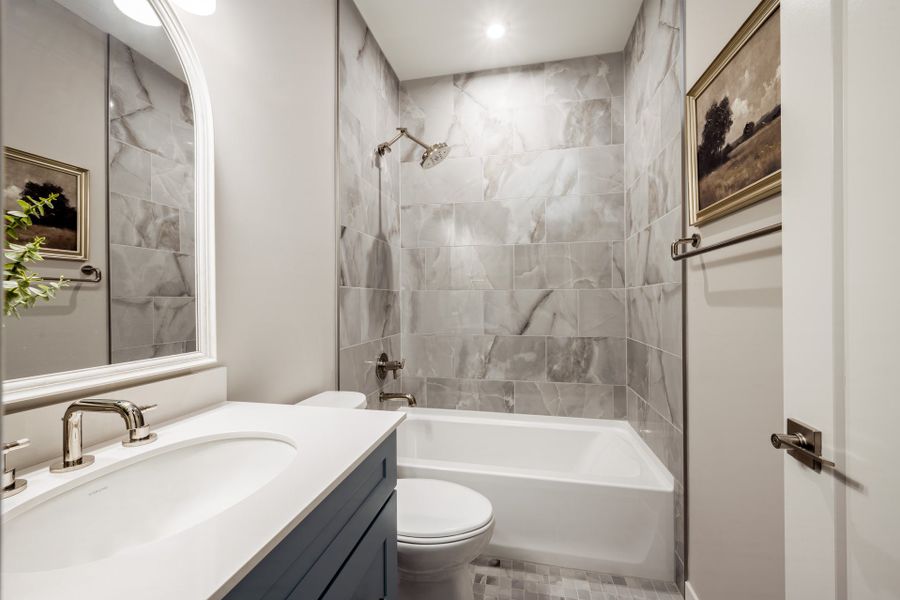 Representative furnished interior of a home built from the Linden by Fischer Homes in Twin Lakes, Hoschton (Image 24).