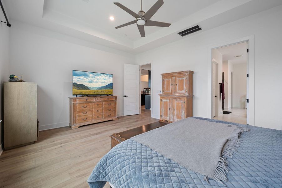 Furnished interior view inside a new home in , Liberty Hill (Image 16). Furnished interior view inside a new home in , Liberty Hill (Image 16).