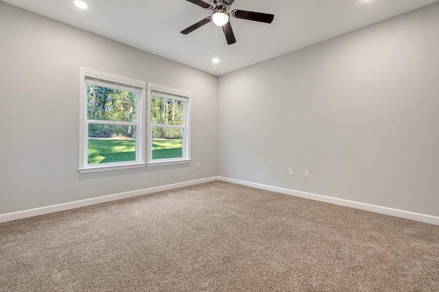 Spacious, unfurnished interior of a new home in Oak Hollow, Crestview (Image 26). Spacious, unfurnished interior of a new home in Oak Hollow, Crestview (Image 26).