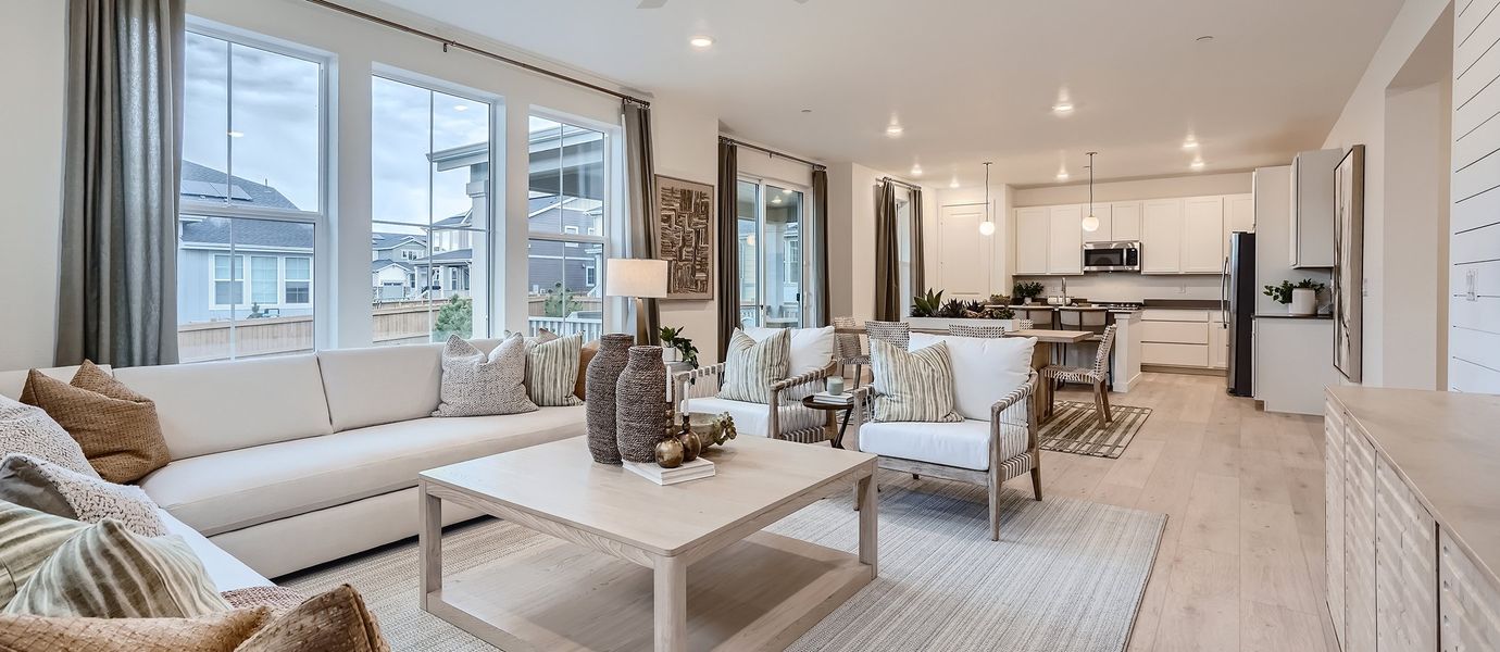 hero 2628 Chelton Great 2of2 F1 Base4