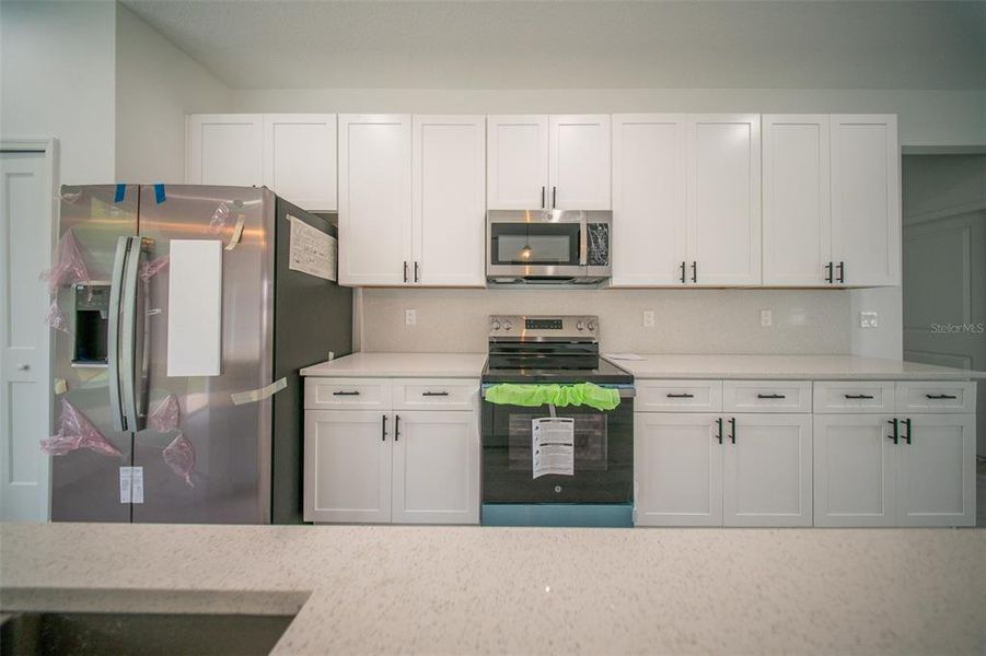 Furnished interior view inside a new home in , Ocala (Image 7).