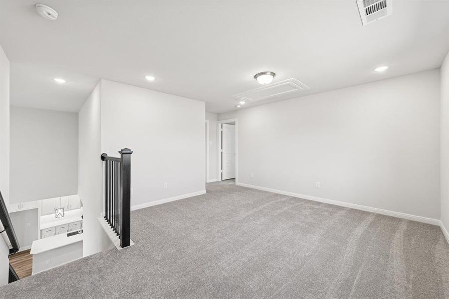 Spacious, unfurnished interior of a new home in Sandbrock Ranch, Aubrey (Image 35).