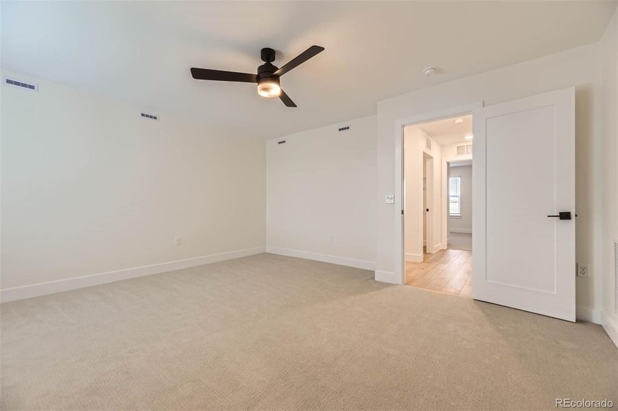 Spacious, unfurnished interior of a new home in , Elizabeth (Image 23).