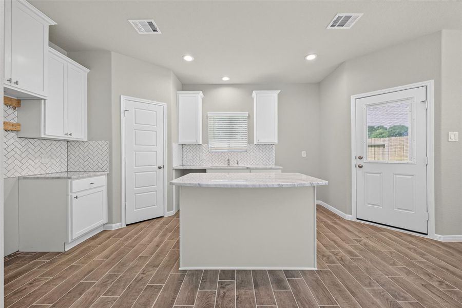 Furnished interior view inside a new home in Woodland Lakes, Huffman (Image 6).
