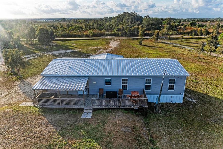 Exterior details and patio area of a home in , Punta Gorda (Image 30).