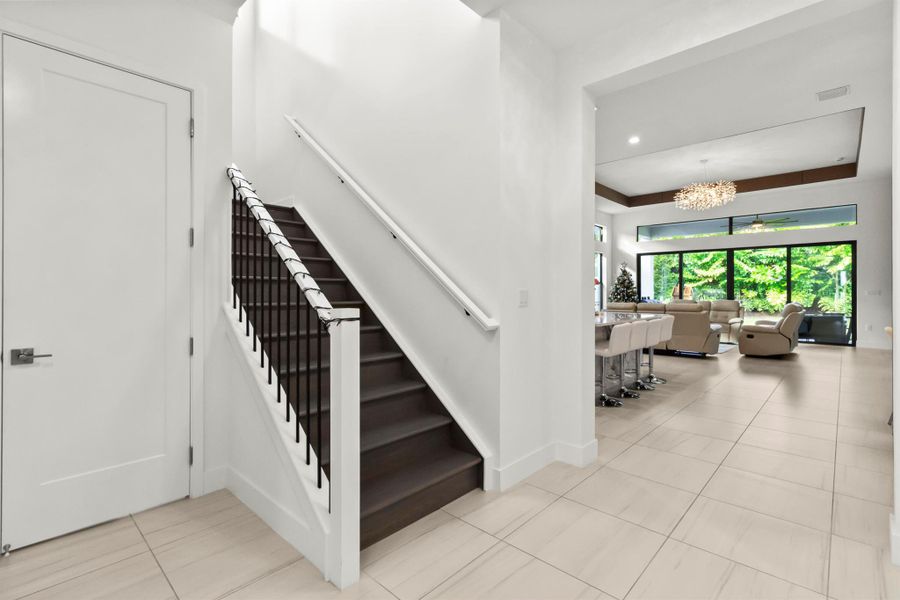 Furnished interior view inside a new home in , Boca Raton (Image 83). Furnished interior view inside a new home in , Boca Raton (Image 83).